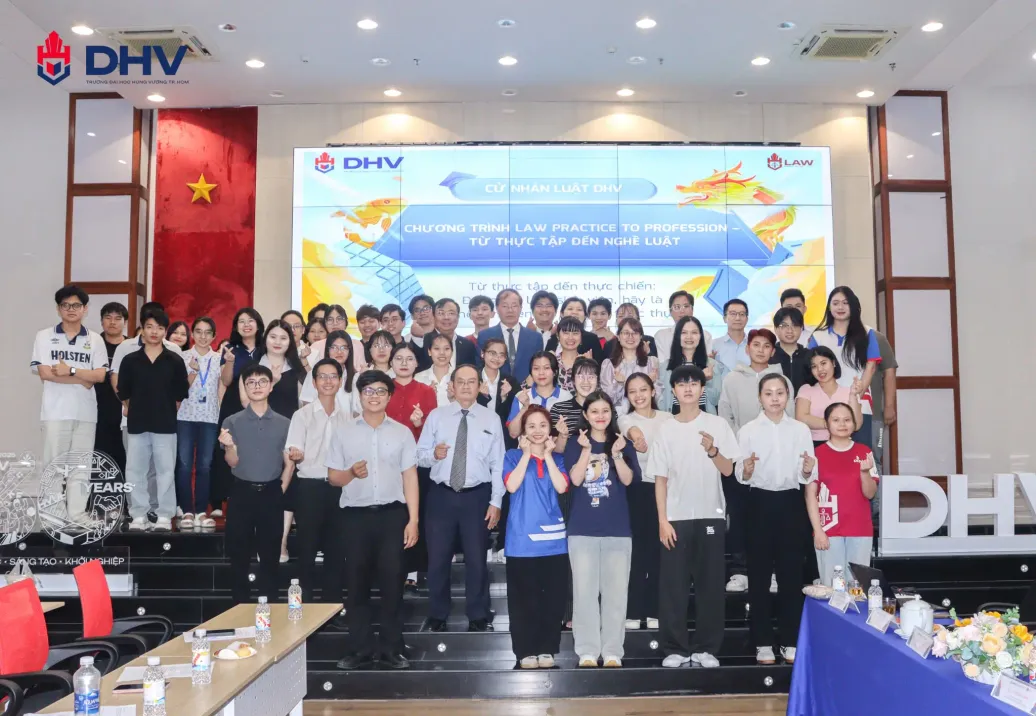 DHV - Trường Đại Học Hùng Vương TPHCM