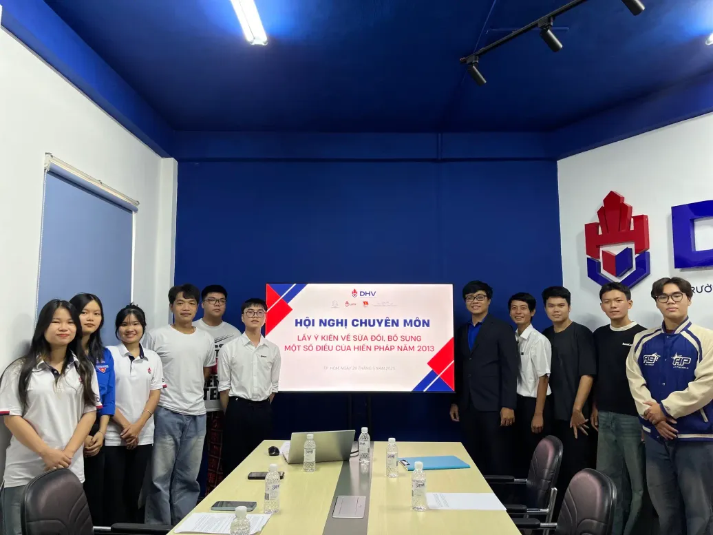 DHV - Trường Đại Học Hùng Vương TPHCM